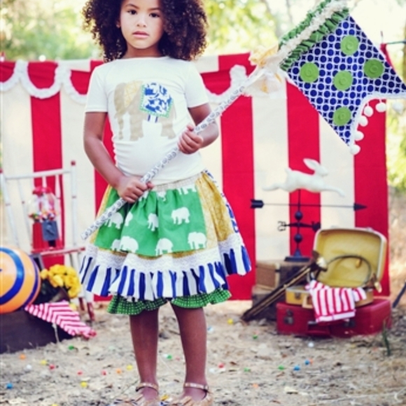 Persnickety Gypsy Caravan Collection - Picture 2 of 10